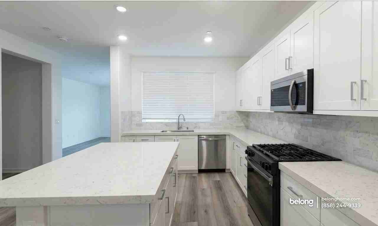 1509 Painted Cave Ave - Photo 2 of 6