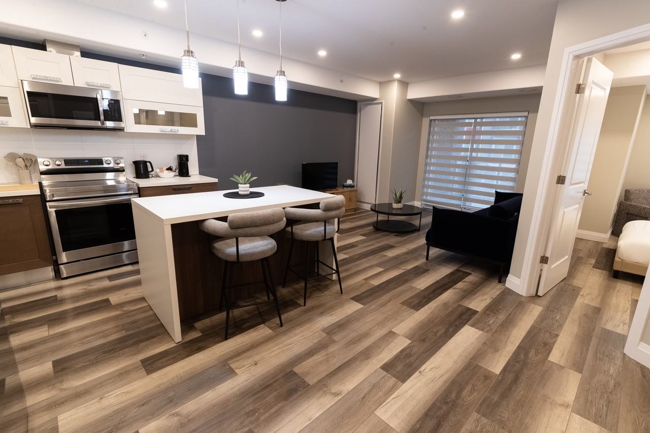 5971 Dorchester - Photo 7 of 50