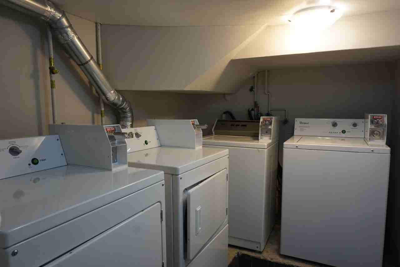 62 Russell Ave. - Photo 4 of 4