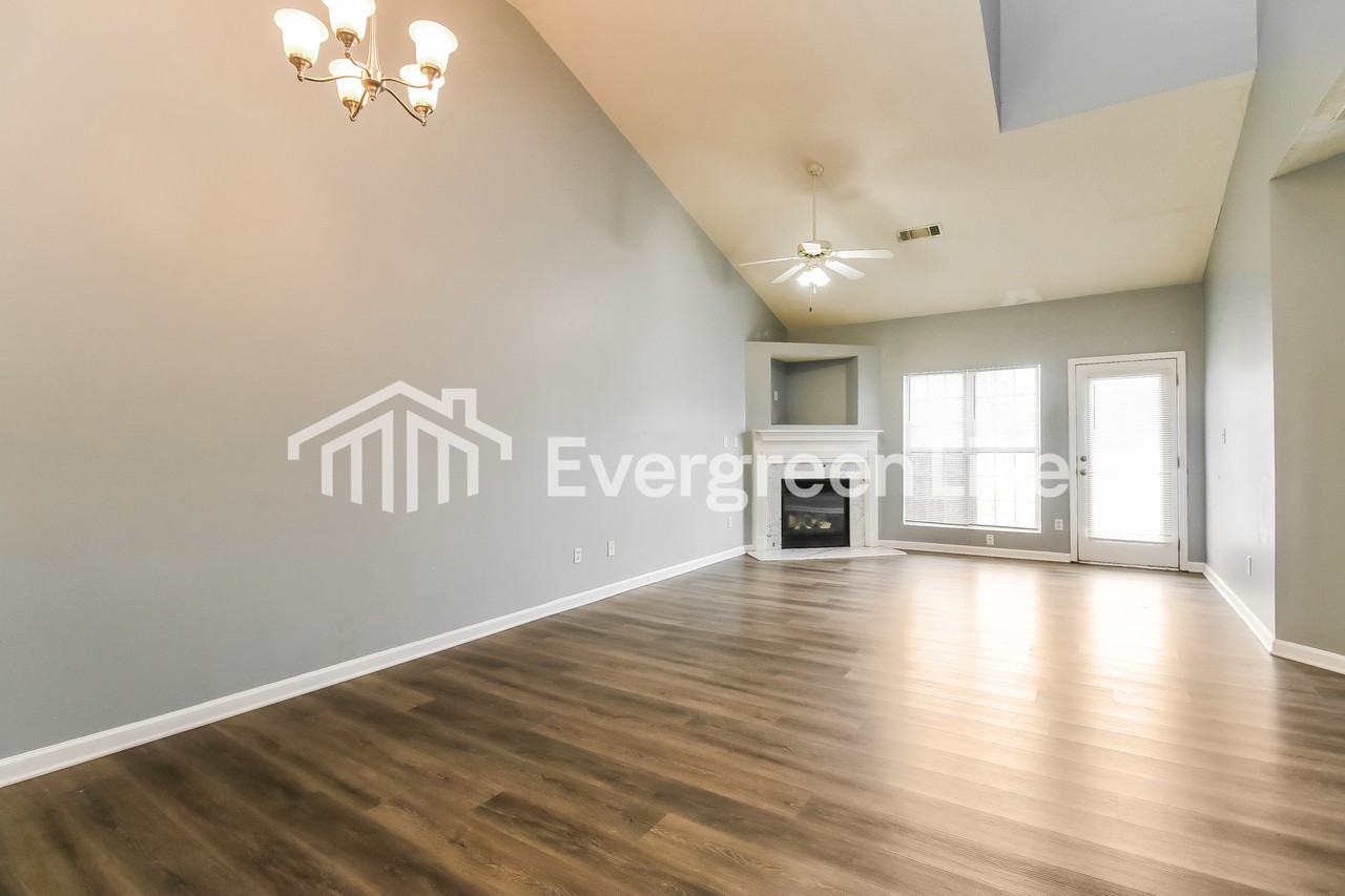 6640 Sunset Valley Cir - Photo 6 of 15