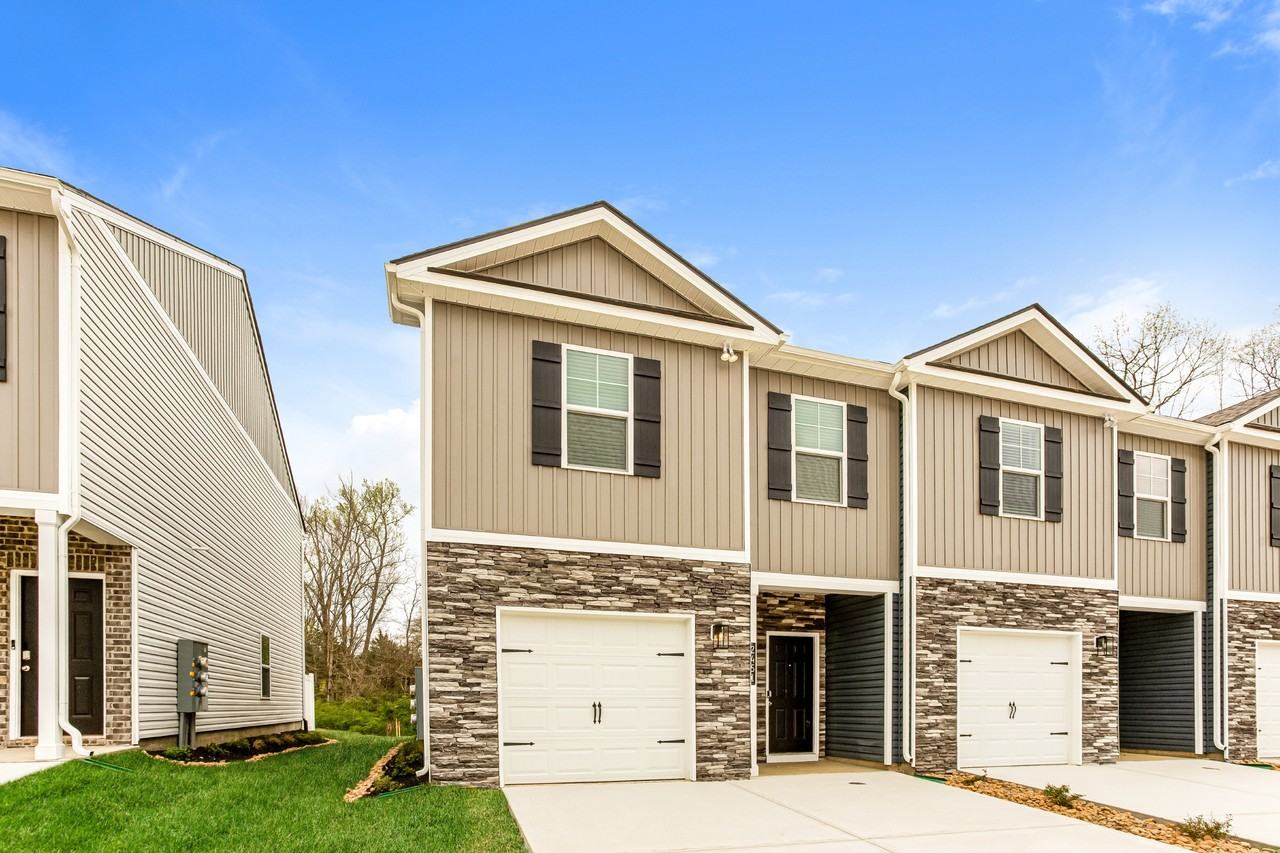 2451 Legg Crk Ln - Photo 6 of 17