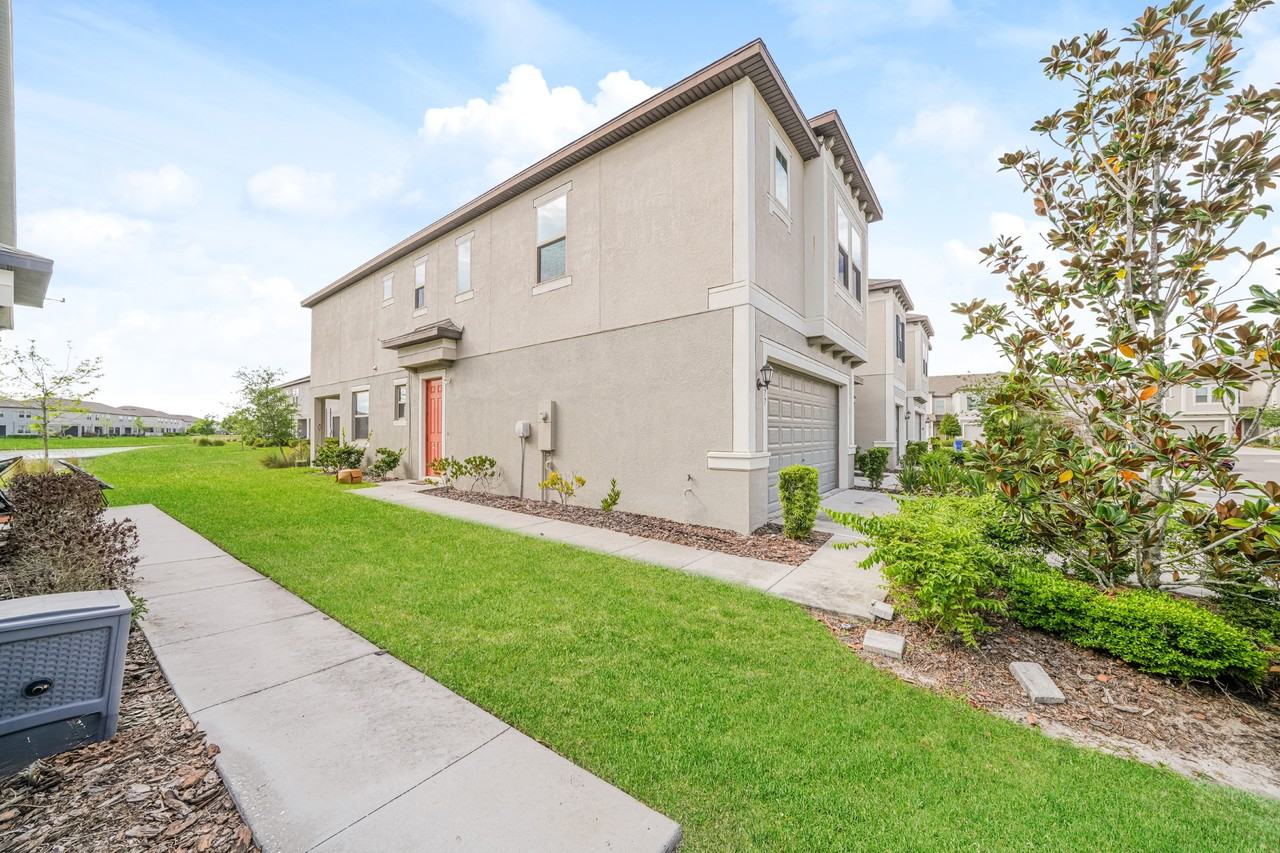 8077 Rolling Shell Trl - Photo 2 of 17