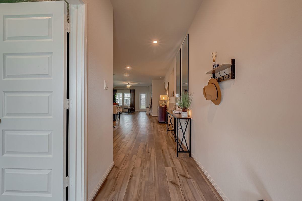 2114 Cherryvale Dr - Photo 7 of 42