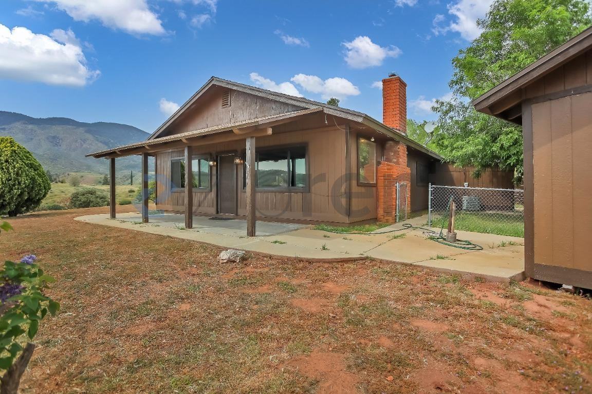 501 Cuddy Canyon Rd - Photo 4 of 40