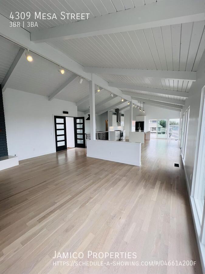 4309 Mesa St - Photo 5 of 29