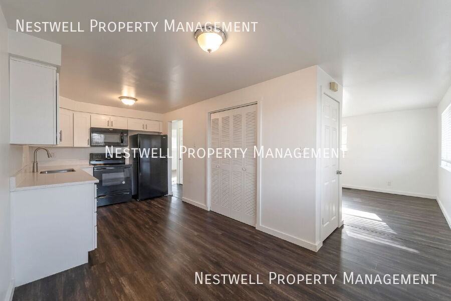 346 E 3360 S #2 - Photo 3 of 19