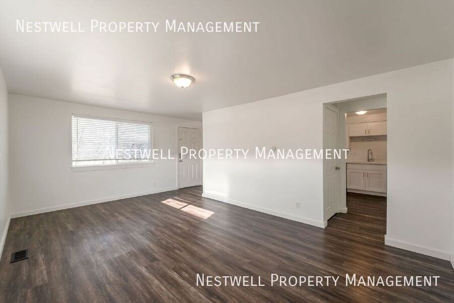 346 E 3360 S #2 - Photo 7 of 19