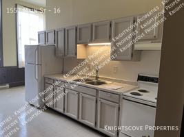 featured image of 1557 Main St #16