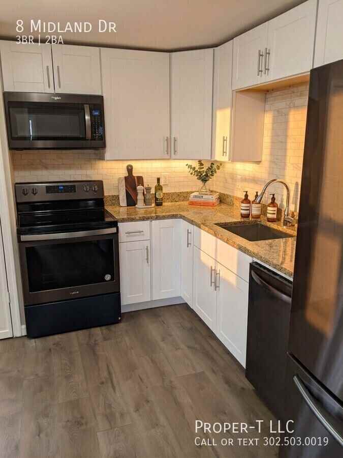 8 Midland Dr - Photo 5 of 19