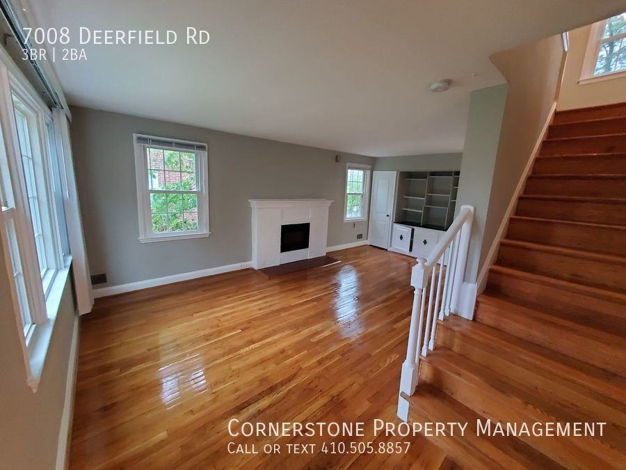 7008 Deerfield Rd - Photo 2 of 17