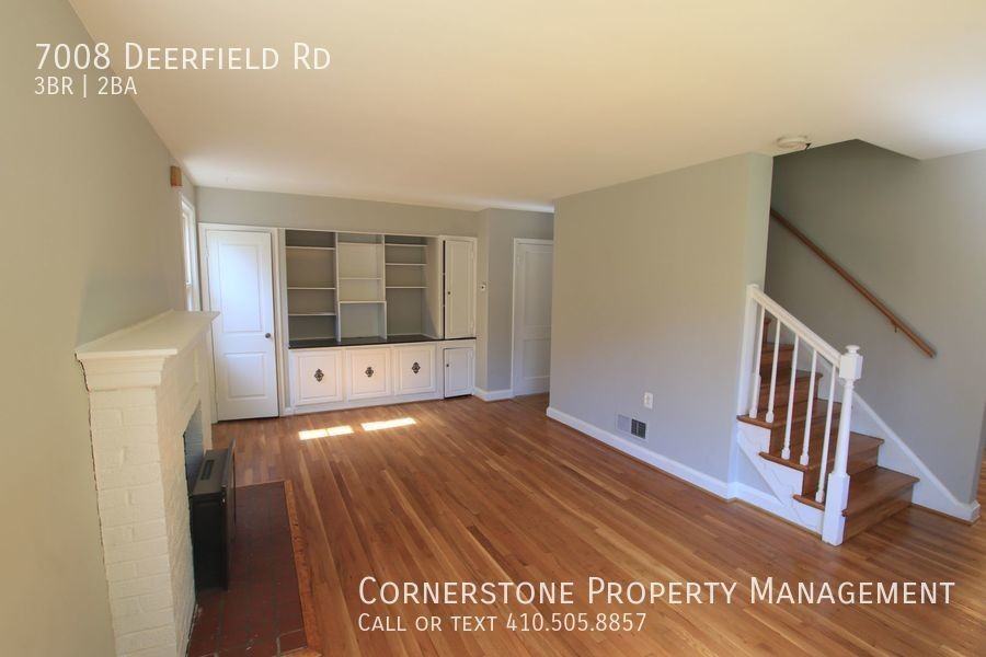 7008 Deerfield Rd - Photo 7 of 17