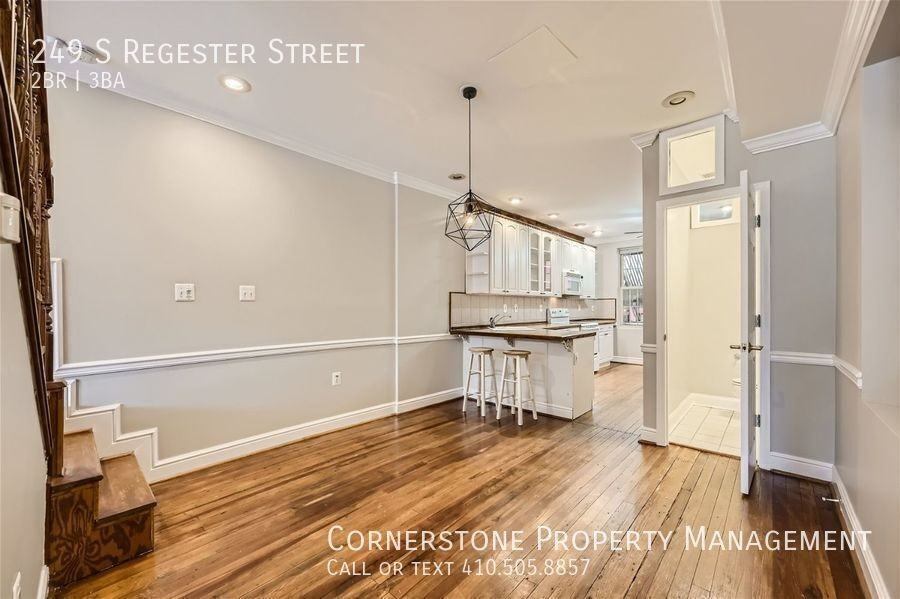 249 S Regester St - Photo 3 of 12