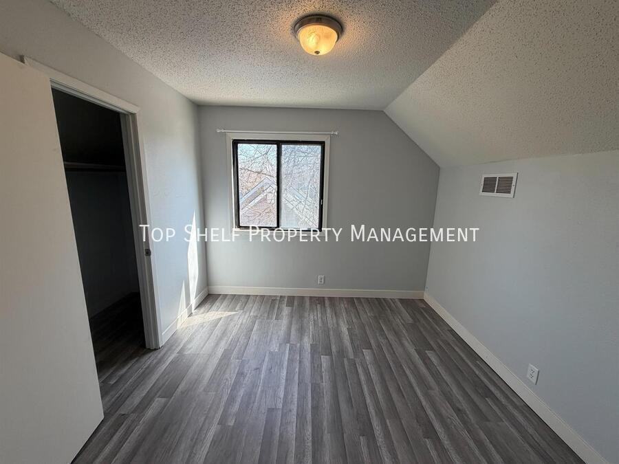 1627 E Glenwood Dr - Photo 5 of 9