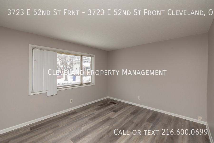 3723 E 52nd St Frnt - Photo 6 of 10