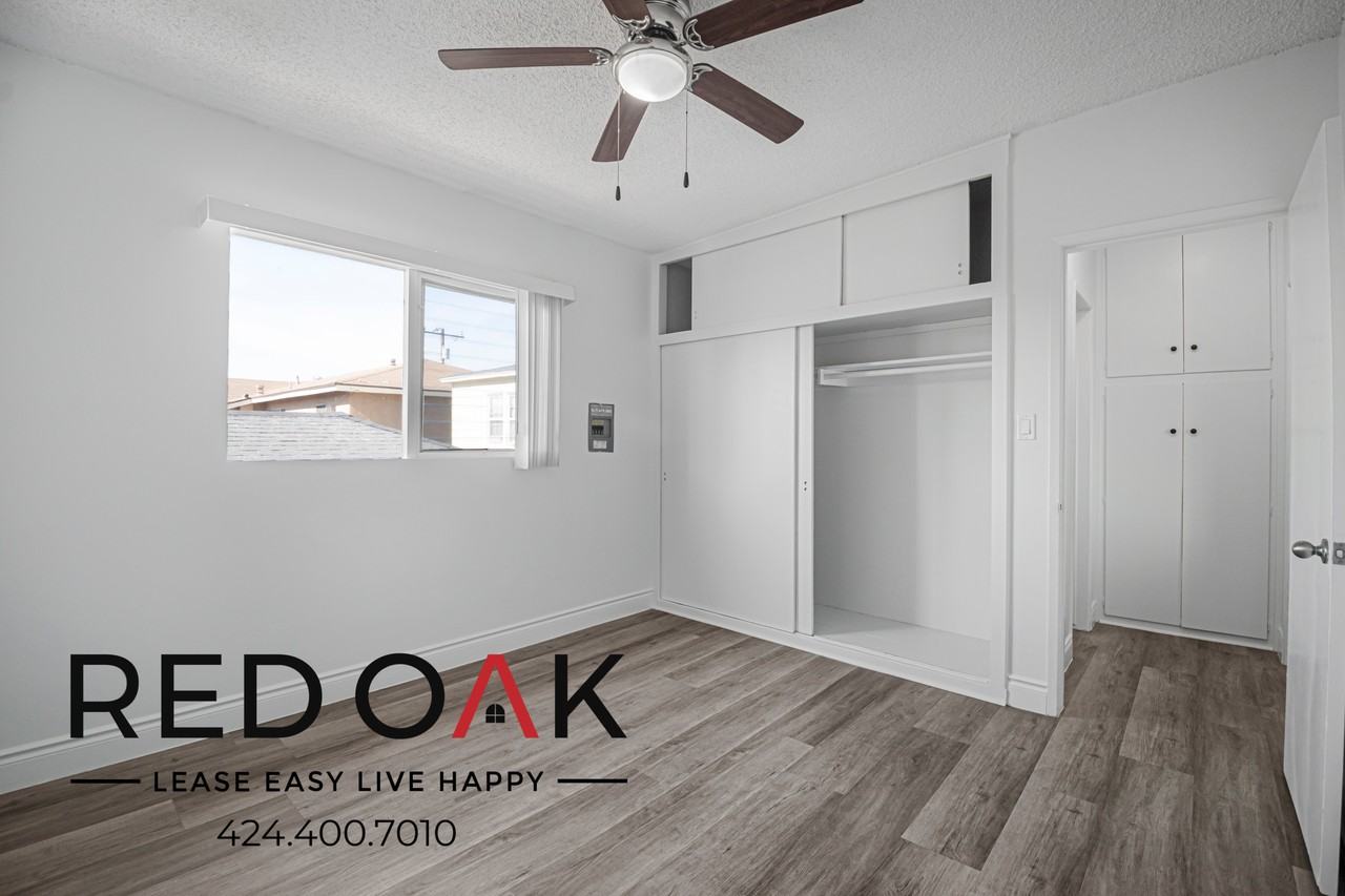 115 W Market St #6 - Photo 2 of 16