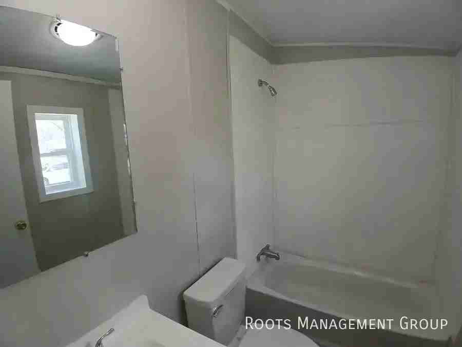 311 Carriage Lane Est #311 - Photo 6 of 12