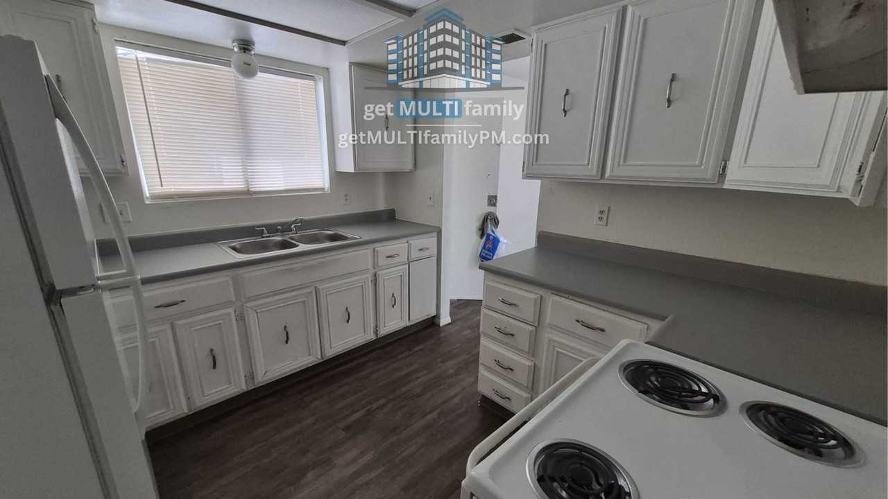 334 N Mcqueen Rd #A - Photo 3 of 35