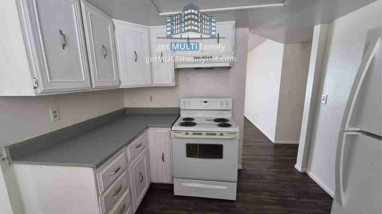 334 N Mcqueen Rd #A - Photo 7 of 35