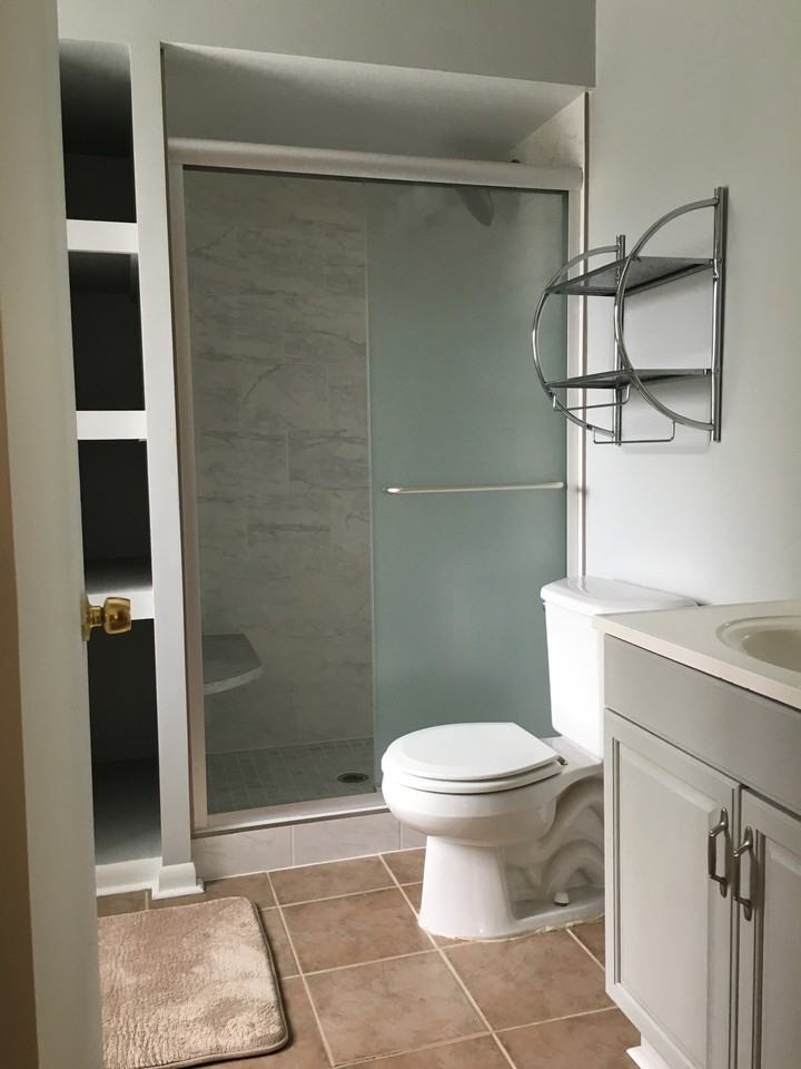 3353 Beacon St #B26 - Photo 2 of 12