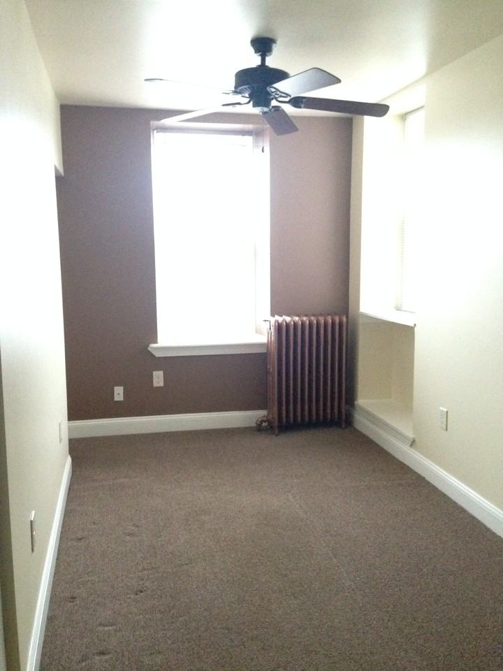 266 Shelmire St #5 - Photo 3 of 12