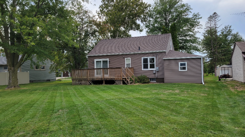 1512 Summer St - Photo 3 of 20