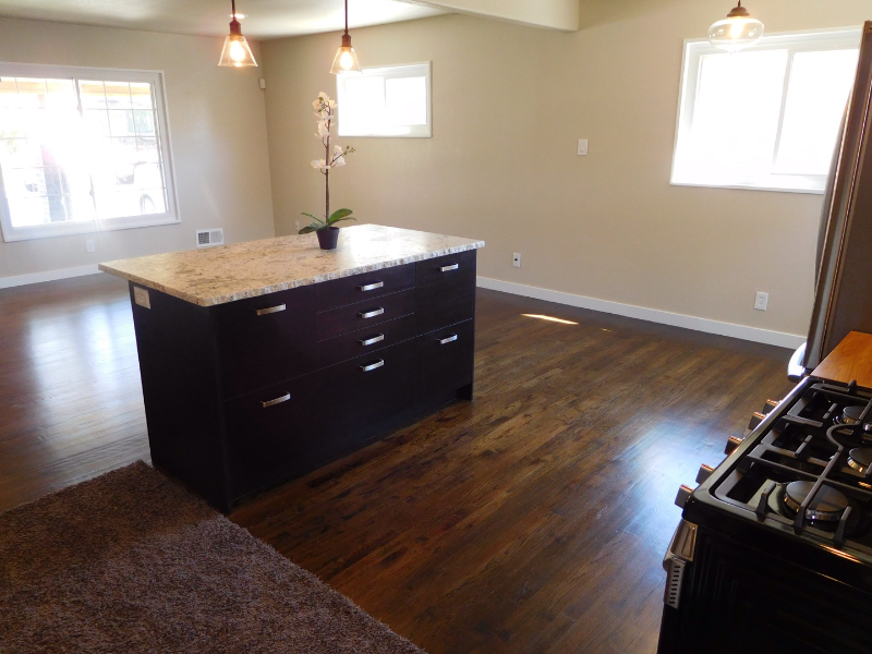 1399 Scranton St - Photo 6 of 17