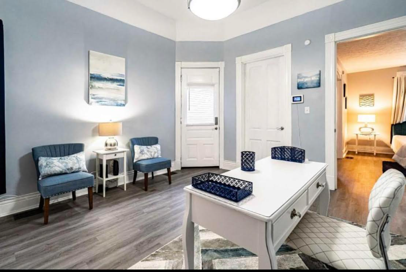 1436 Rufer Ave - Photo 6 of 16