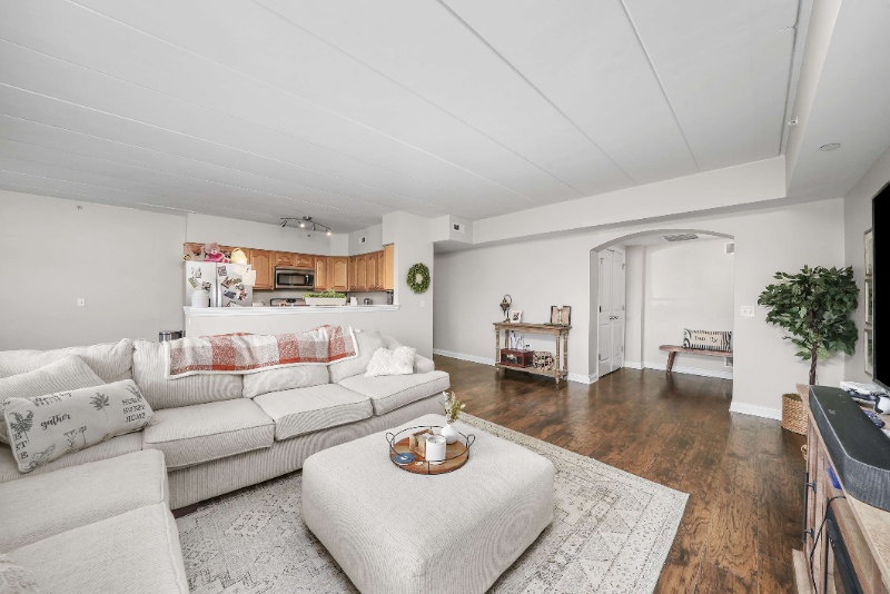 7250 W 157th St #307 - Photo 3 of 34