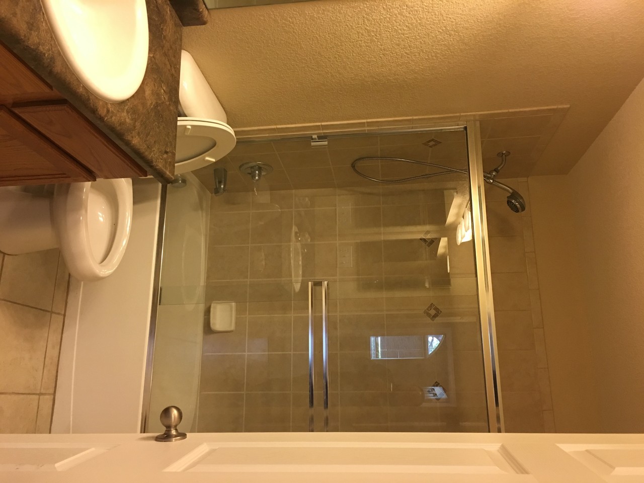 2608 Kansas Dr - Photo 2 of 18