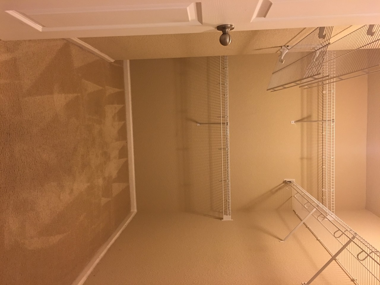 2608 Kansas Dr - Photo 6 of 18