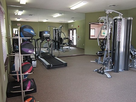 16253 Enclave Village Dr - Photo 3 of 17