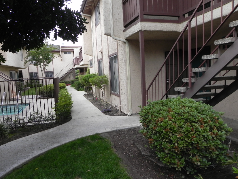 8602 Chapman Ave - Photo 3 of 8