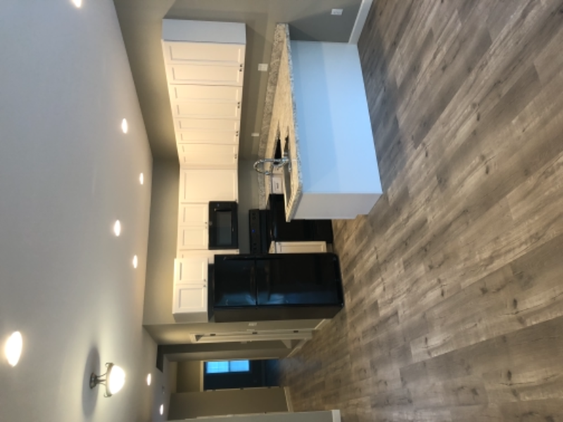 628 Davis St - Photo 2 of 17