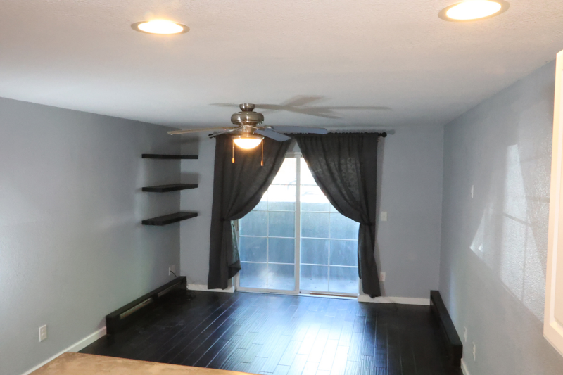 1410 York St - Photo 6 of 20