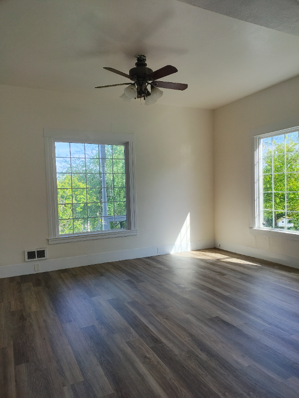 205 State Ave #A - Photo 3 of 11