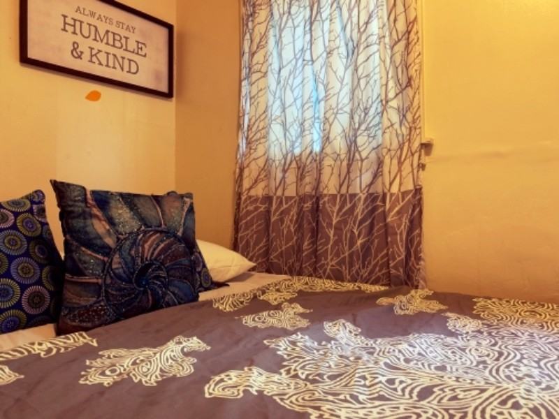 1008 E John St #2 - Photo 2 of 21