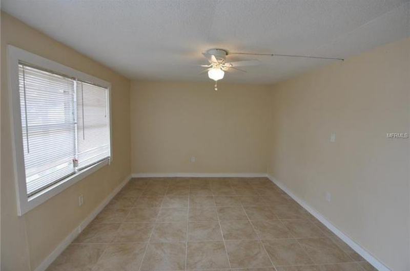 315 Dr Mlk Jr Ave - Photo 2 of 15