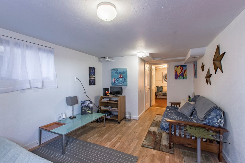 2401 Boylston Ave E #B - Photo 3 of 28
