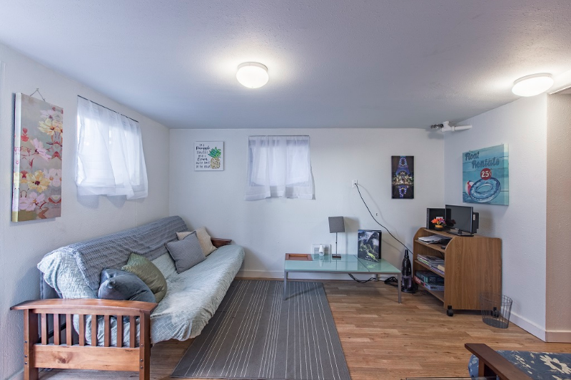 2401 Boylston Ave E #B - Photo 5 of 28
