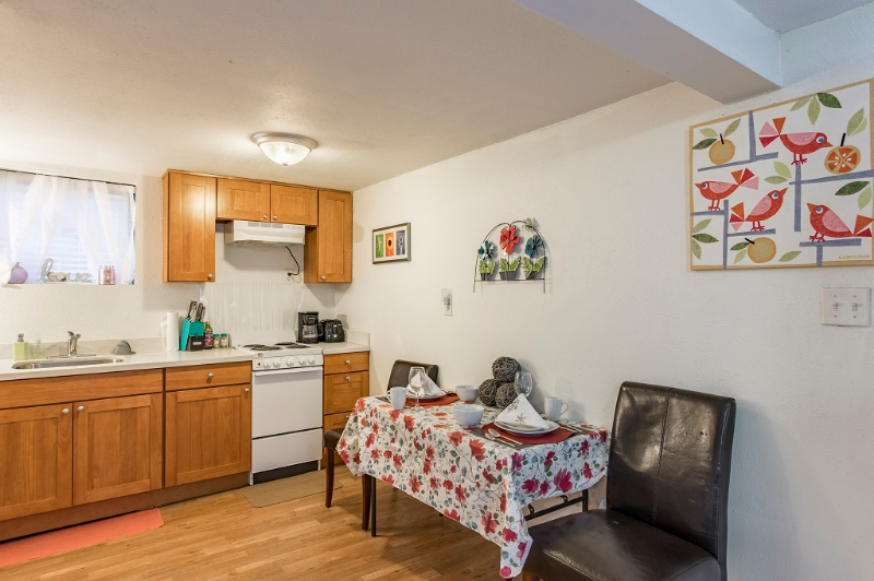 2401 Boylston Ave E #B - Photo 7 of 28