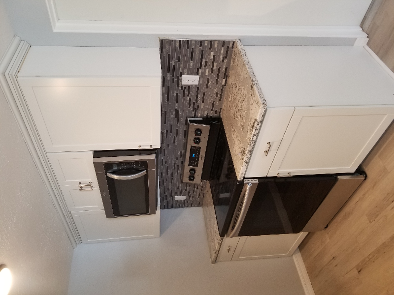 3823 42nd St - Photo 3 of 25