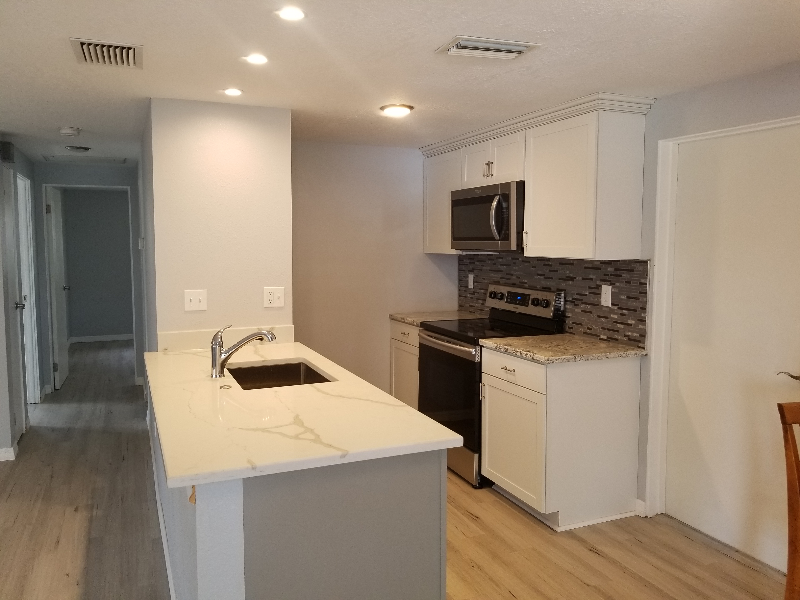 3823 42nd St - Photo 4 of 25