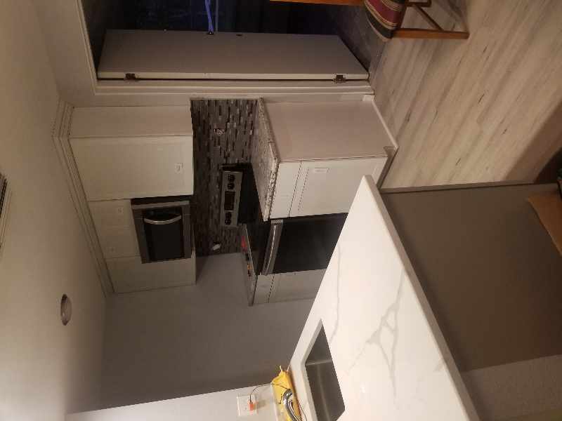 3823 42nd St - Photo 5 of 25