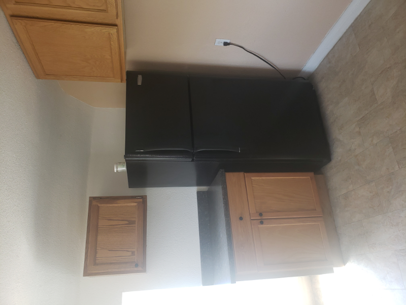 324 W 6th St #B - Photo 3 of 13