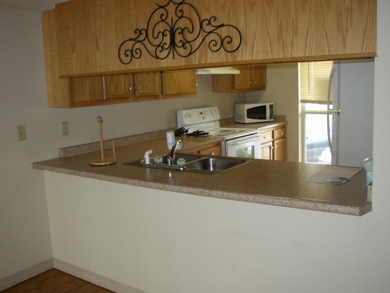 4620 Pontchartrain Dr - Photo 5 of 17