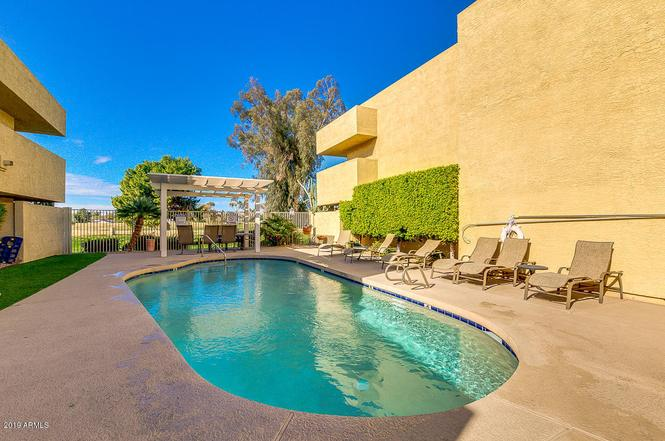 3030 N Hayden Rd - Photo 3 of 16