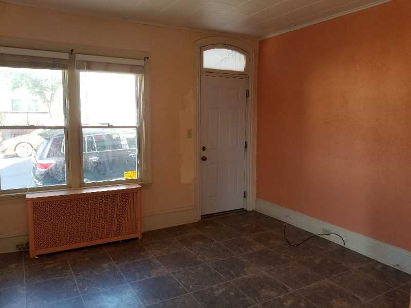 514 S 14th St - Photo 7 of 28