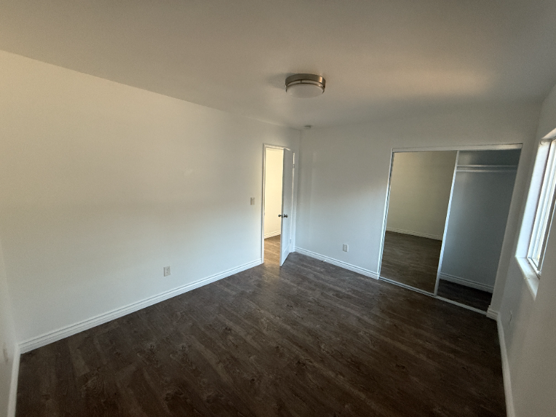 1925 Orange Ave - Photo 2 of 9