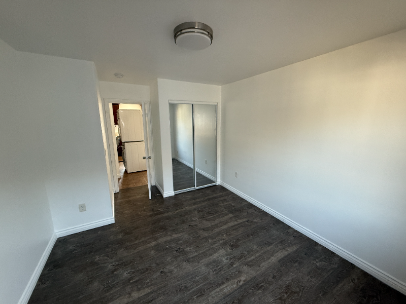 1925 Orange Ave - Photo 4 of 9