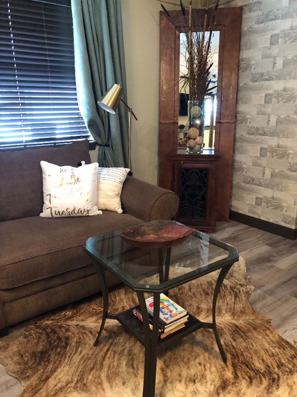 600 Oakridge Blvd - Photo 4 of 12